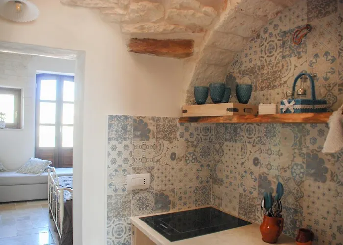 Trulli Selva E Natura Gio'.ele Bed & Breakfast 4*