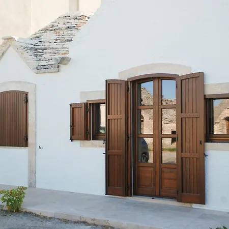 Bed & Breakfast Trulli Selva E Natura Gio'.ele 2*