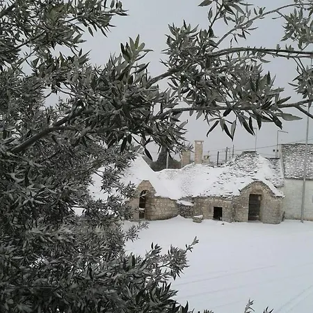 Trulli Selva E Natura Gio'.ele Oda ve Kahvaltı 4*